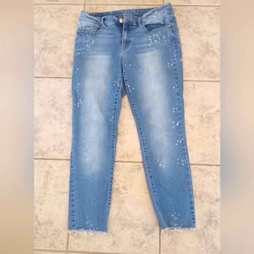Woman's blue jeans